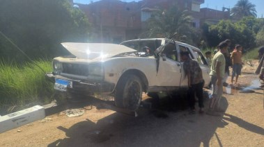 مصرع أربع أشخاص في حادث سقوط سيارة بيجو بسوهاج