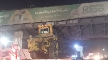 سقوط كوبرى مشاة طوخ