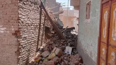 إنهيار منزل مكون من طابق واحد