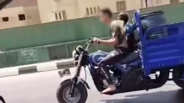 جانب من الفيديو 