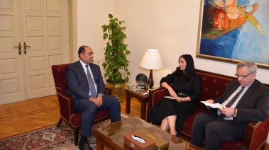 لقاء وزير وزيرة التعاون الاقتصادي والأمين العام المساعد لجامعة الدول العربية