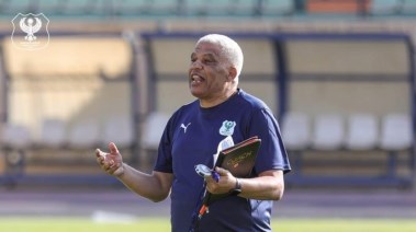 ميمي عبدالرازق 