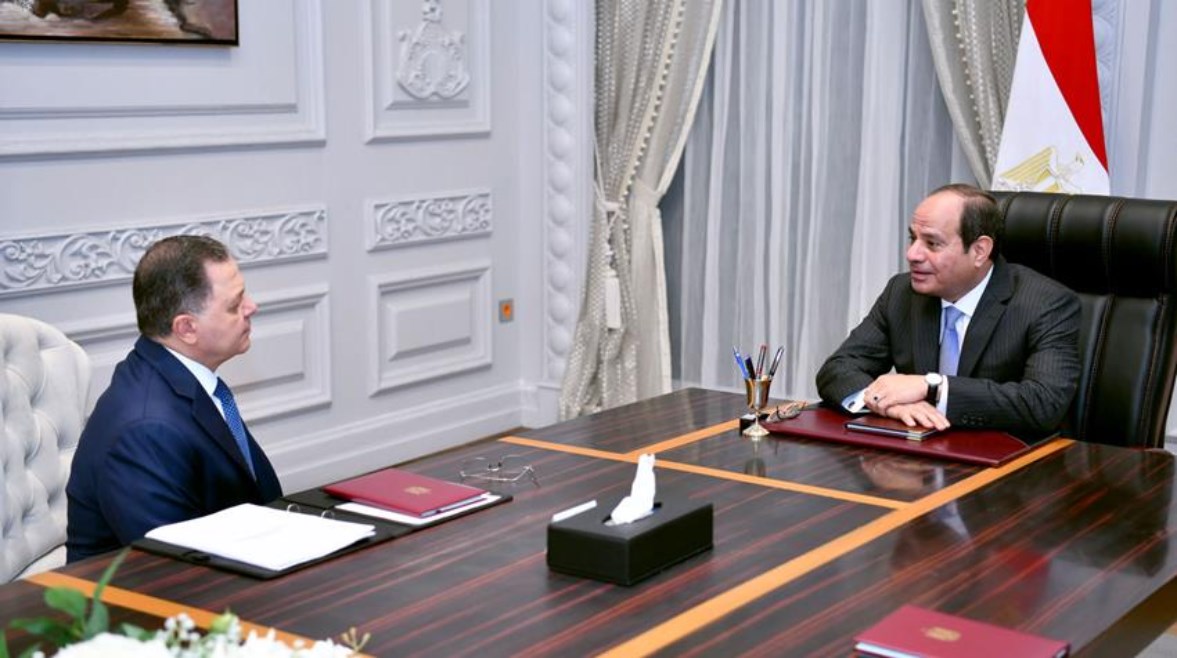 لقاء الرئيس عبدالفتاح السيسي مع وزير الداخلية لقاء الرئيس عبدالفتاح السيسي مع وزير الداخلية