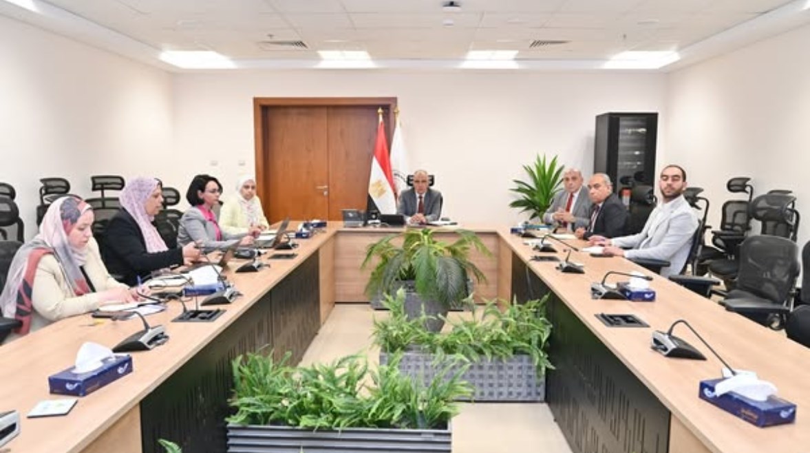 جانب من الاجتماع جانب من الاجتماع