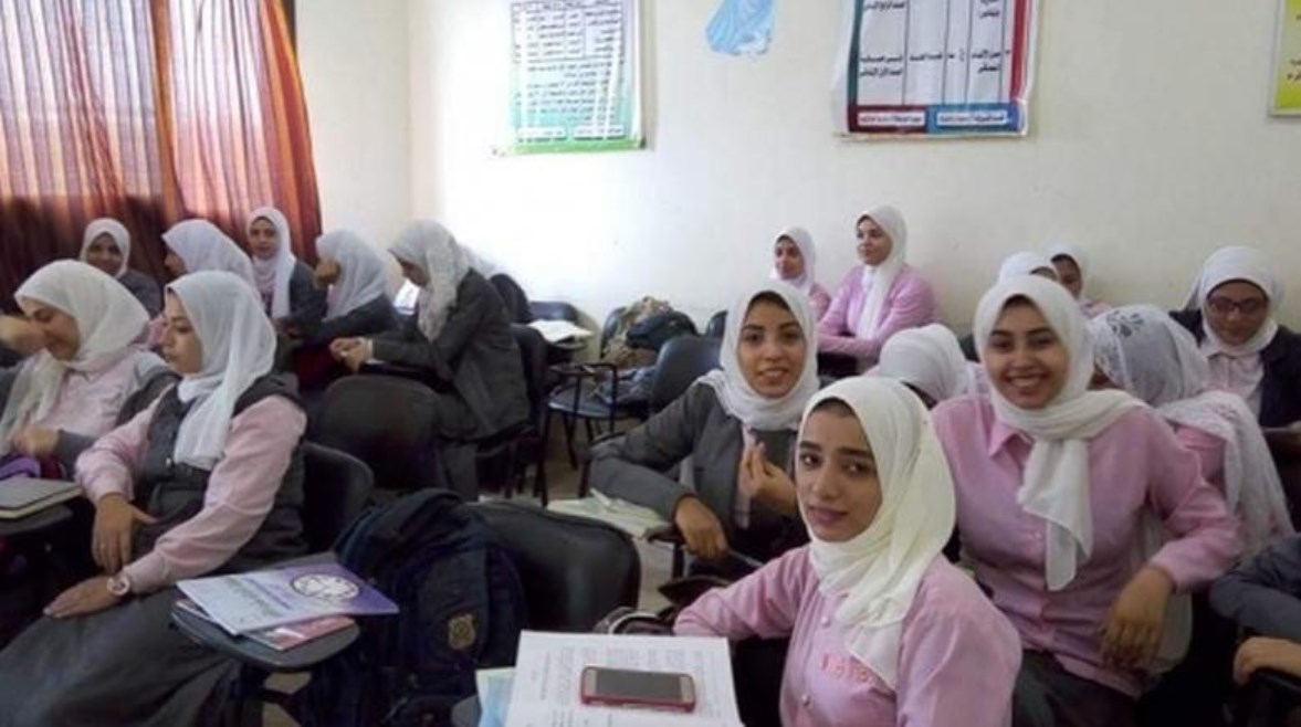 مدارس التمريض بسوهاج