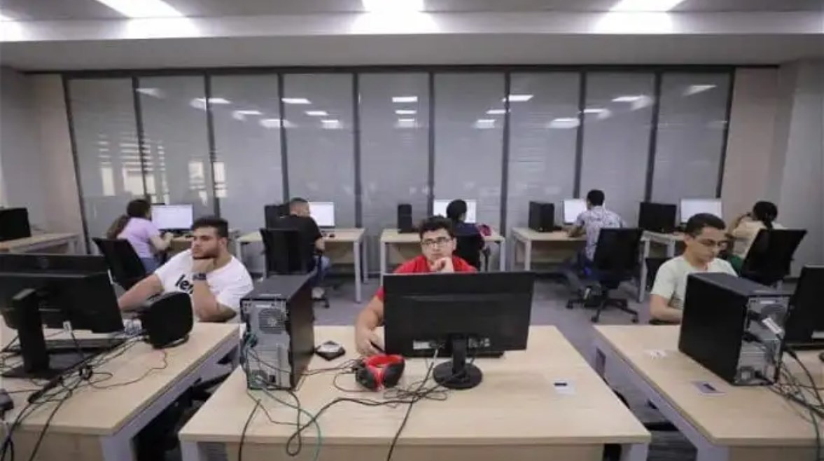 شروط التحويل من كلية لكلية غير مناظرة 2025