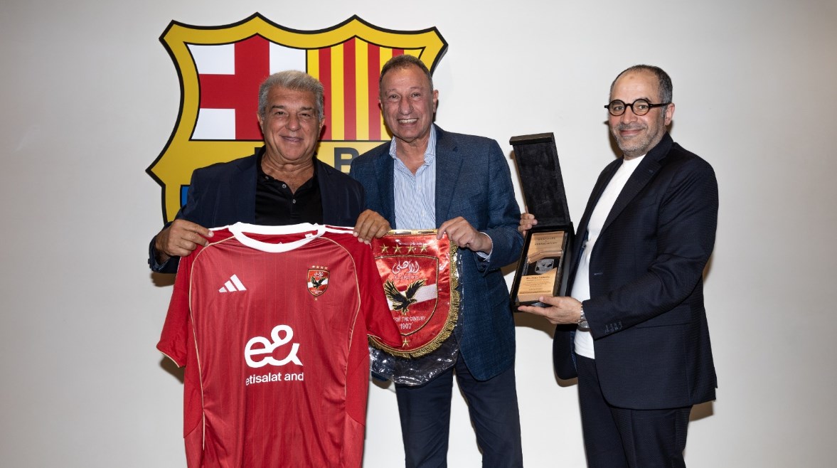 الخطيب ورئيس برشلونة الخطيب ورئيس برشلونة