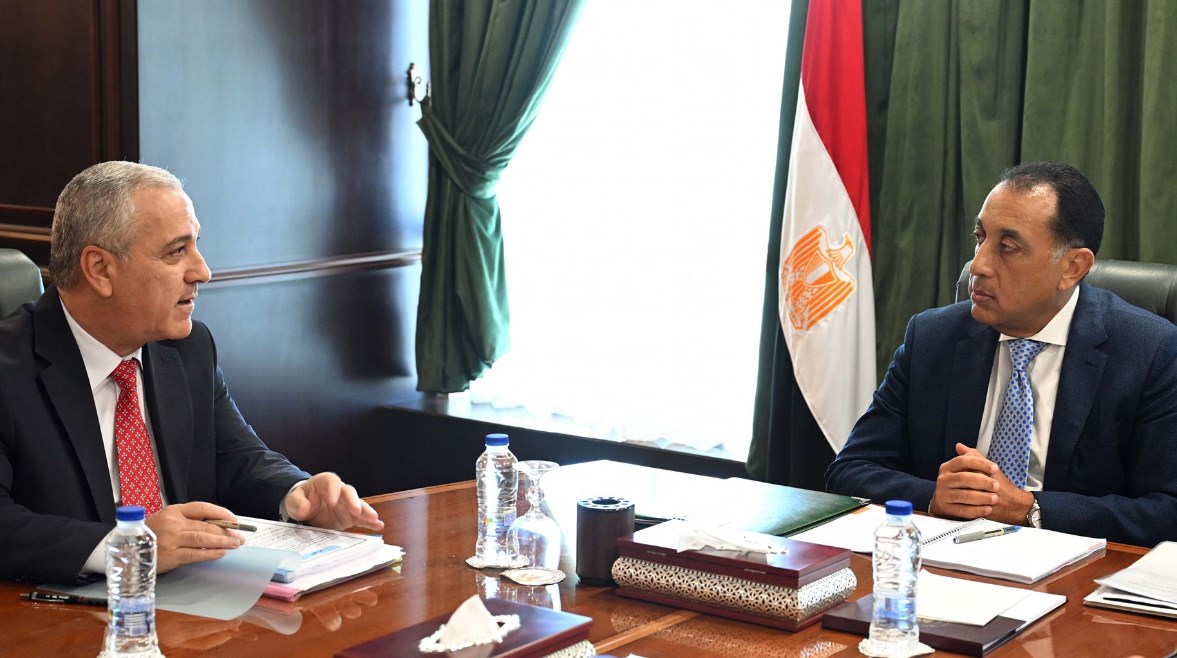 رئيس مجلس الوزراء، مصطفى مدبولي، ورئيس الهيئة الوطنية للصحافة، عبدالصادق الشوربجي رئيس مجلس الوزراء، مصطفى مدبولي، ورئيس الهيئة الوطنية للصحافة، عبدالصادق الشوربجي