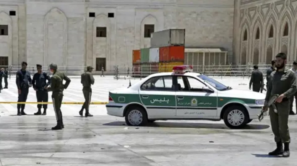 الشرطة الإيرانية 