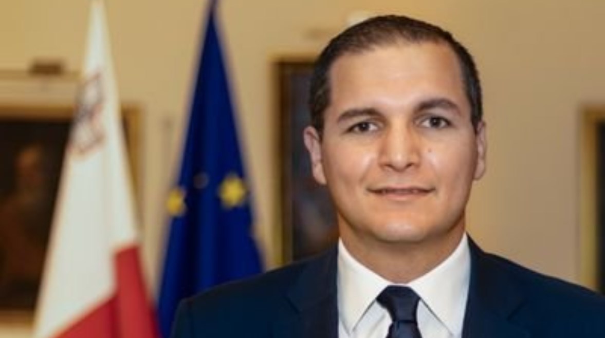 الأمين الدائم في وزارة الخارجية في مالطا، كريستوفر كوتاجار