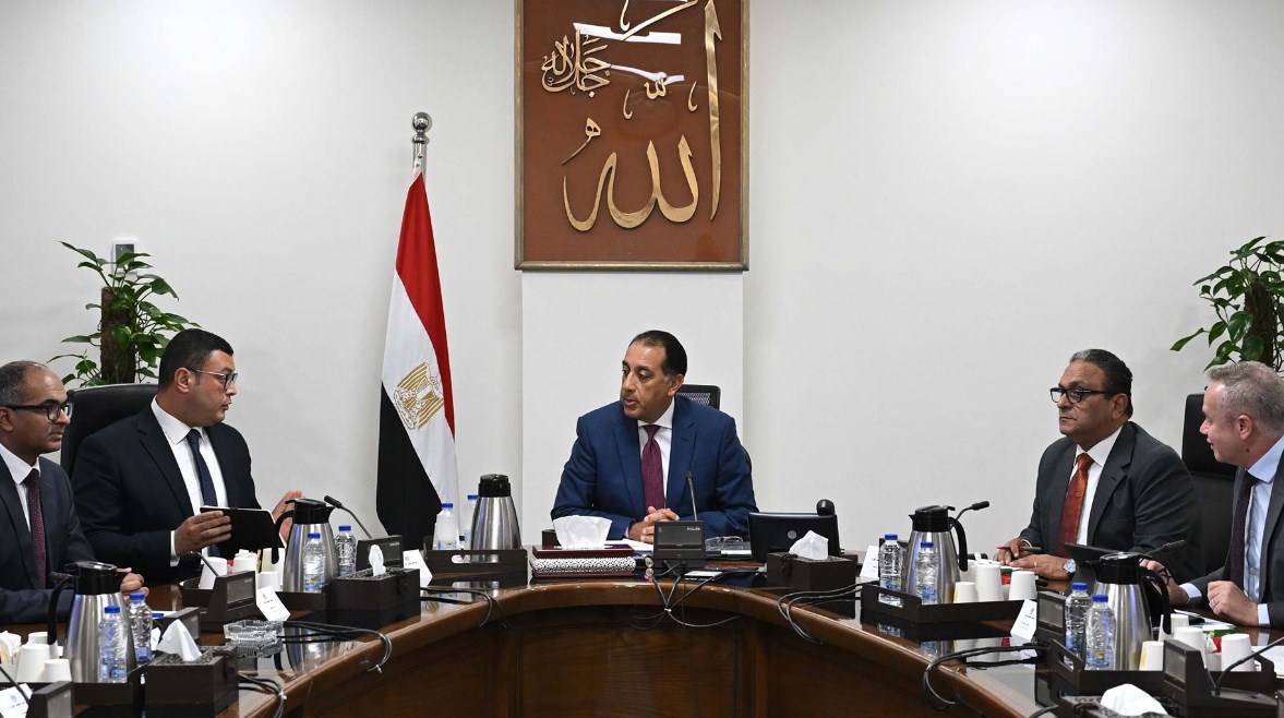 جانب من الاجتماع جانب من الاجتماع