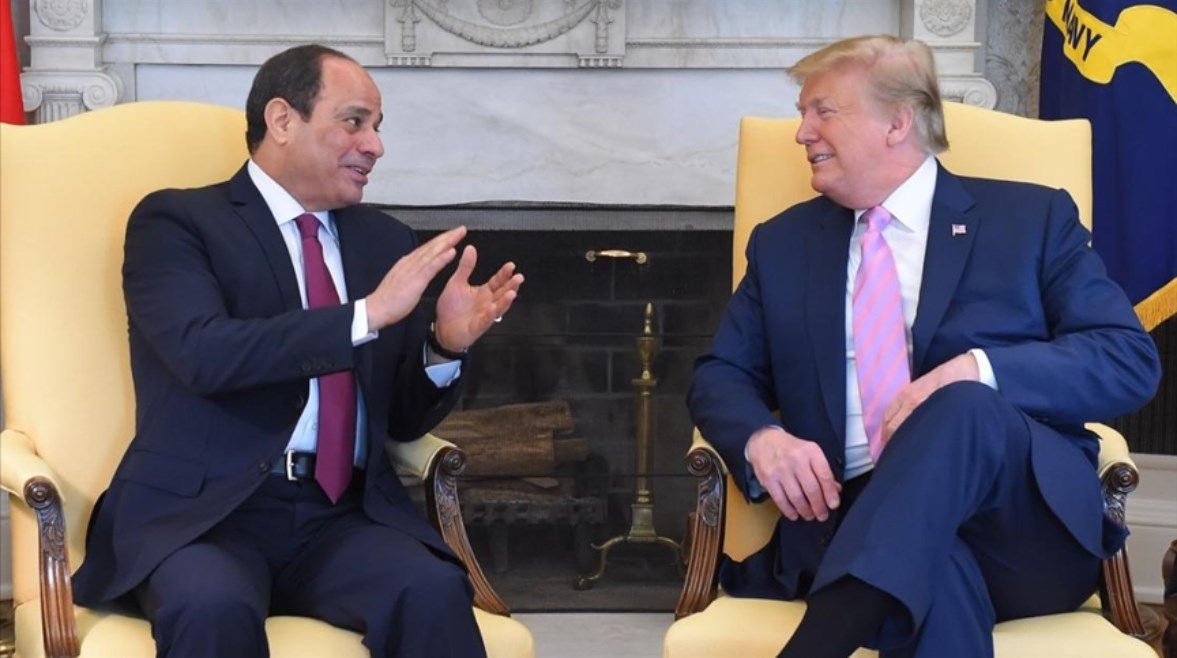 الرئيس عبدالفتاح السيسي والرئيس الأمريكي دونالد ترامب الرئيس عبدالفتاح السيسي والرئيس الأمريكي دونالد ترامب