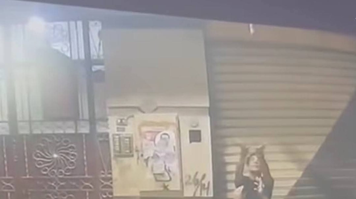 جانب من الانقاذ لطفل عزبة النخل جانب من الانقاذ لطفل عزبة النخل