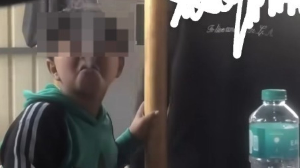 "صبي العسلية" 