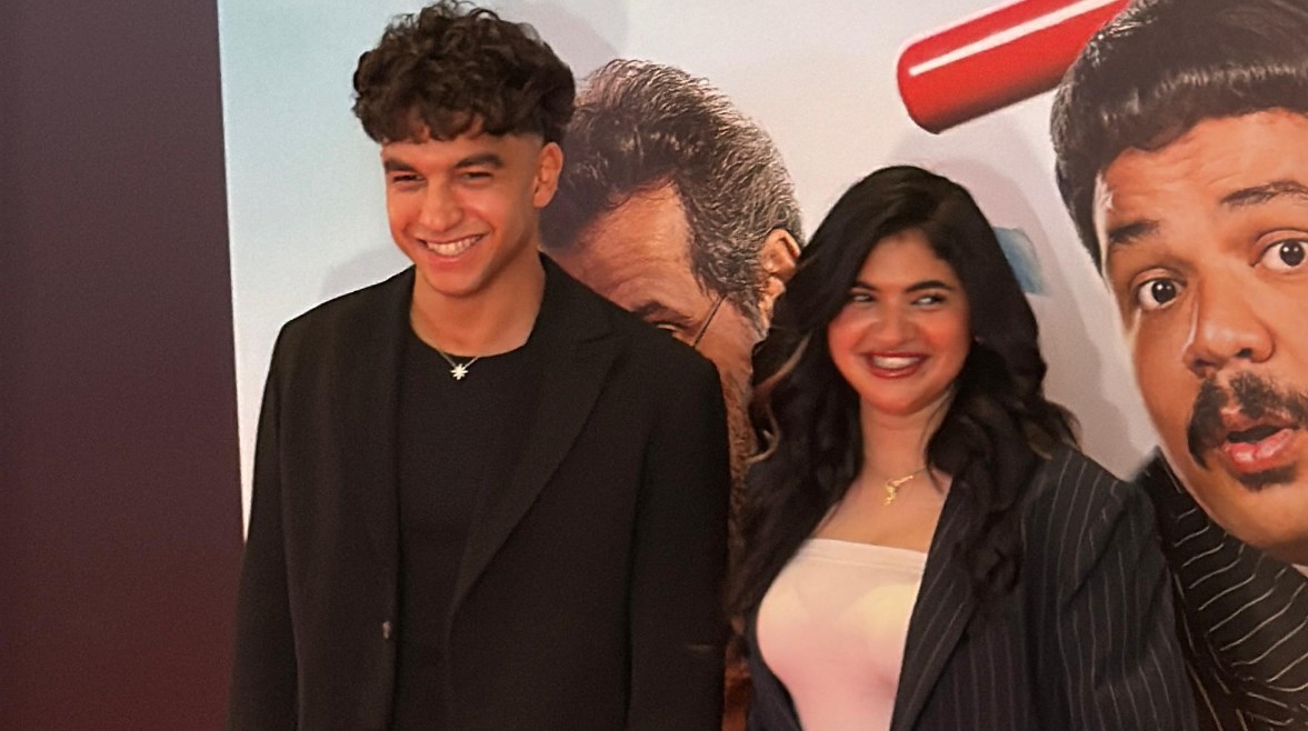 سوزي الأردنية ومونلي في العرض الخاص لفيلم "الشاطر" سوزي الأردنية ومونلي في العرض الخاص لفيلم "الشاطر"