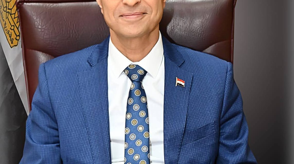 رئيس جامعة أسيوط رئيس جامعة أسيوط