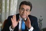 عاطف كامل 