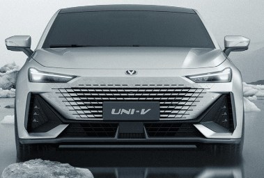 سيارة شانجان UNI-V