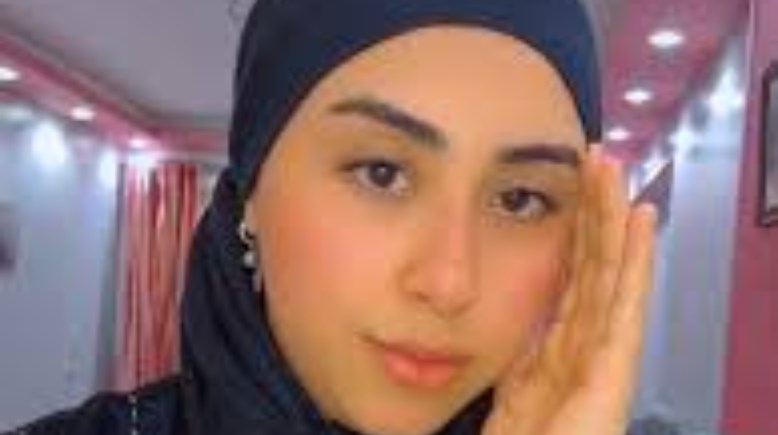 علياء قمرون