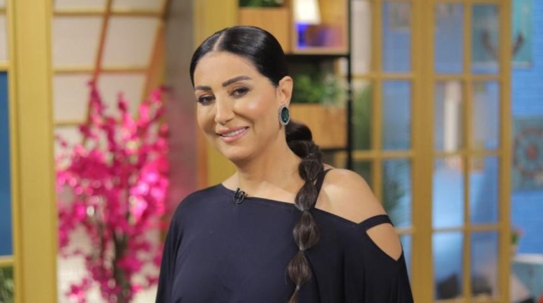 وفاء عامر