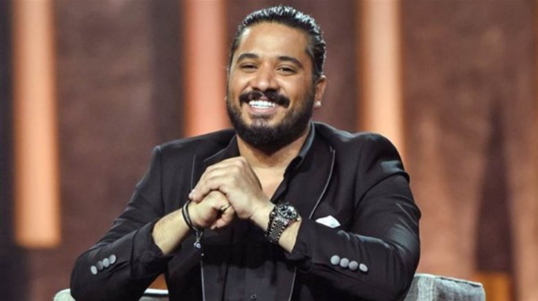 مصطفى حجاج يغني في مهرجان القلعة 2025