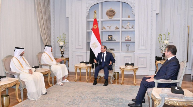 الرئيس عبدالفتاح السيسي ورئيس وزراء قطر