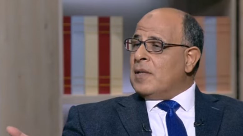لدكتور صلاح الطحاوي المحامي بالنقض وأستاذ القانون الدولي