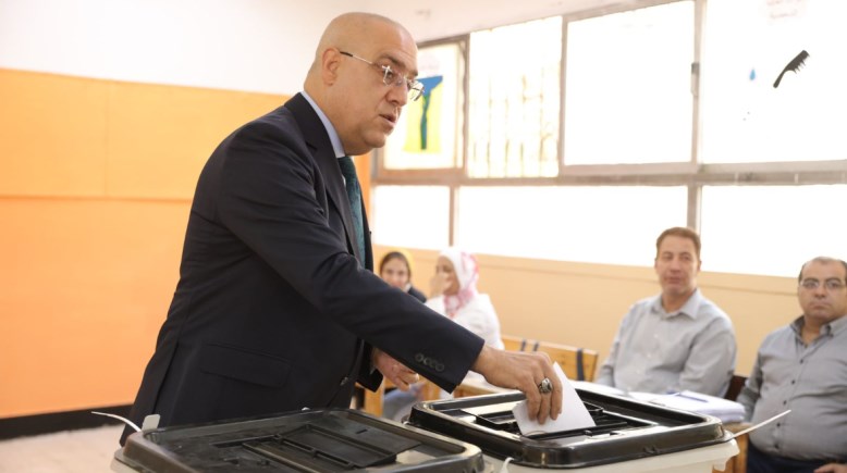 رئيس حزب الجبهة الوطنية الدكتور عاصم الجزار