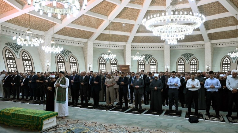 صلاة الجنازة على وزير التموين السابق علي المصيلحي