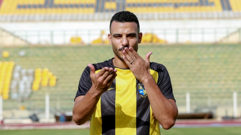  شكري نجيب 
