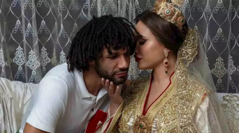 زوجة النني الثانية
