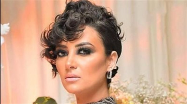 الفنانة ياسمين غيث