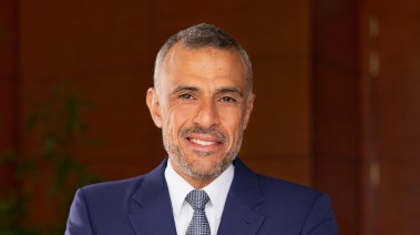 الرئيس التنفيذي لمجموعة إي إف جي القابضة، كريم عوض،