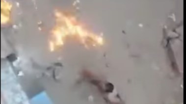 عاطل يشعل النيران بمنزل جيرانه بالبحيرة