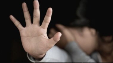 الاعتداء على طفلة