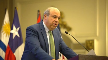 وزير الطيران المدني الدكتور سامح الحفني