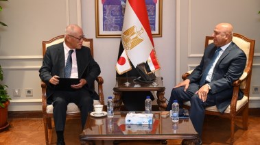 الفريق كامل الوزير والسفير الياباني