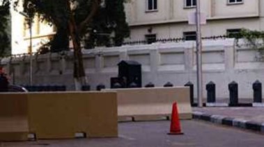 الحواجز أمام السفارة البريطانية