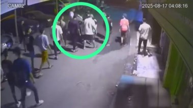 لقطة من كاميرات المراقبة 