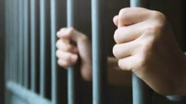 ضبط متهمة - أرشيفية