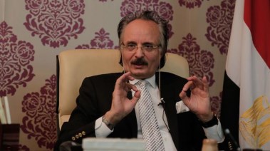 أستاذ علاج السموم والإدمان بكلية طب القاهرة الدكتور نبيل عبدالمقصود