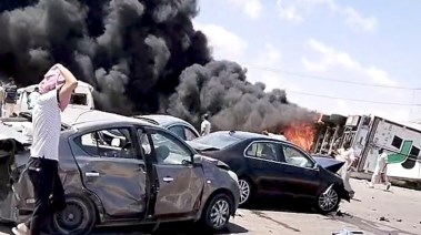 تصادم نقل ثقيل مع 12 سيارة بمطروح