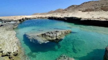 بحيرة النيزك 