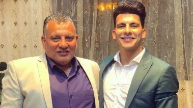 زيزو ووالده