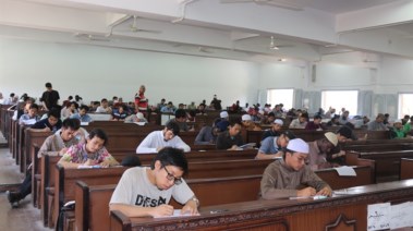 طلاب جامعة الأزهر 