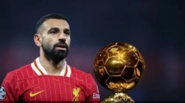 النجم محمد صلاح مهاجم ليفربول