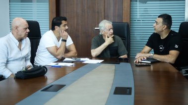 اجتماع حلمي طولان مع جهاز المنتخب