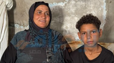 علي ووالدته