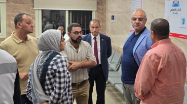 محافظة القليوبية يتابع حريق مخزن بلاستيك