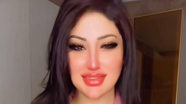 البلوجر نورهان حفظي 